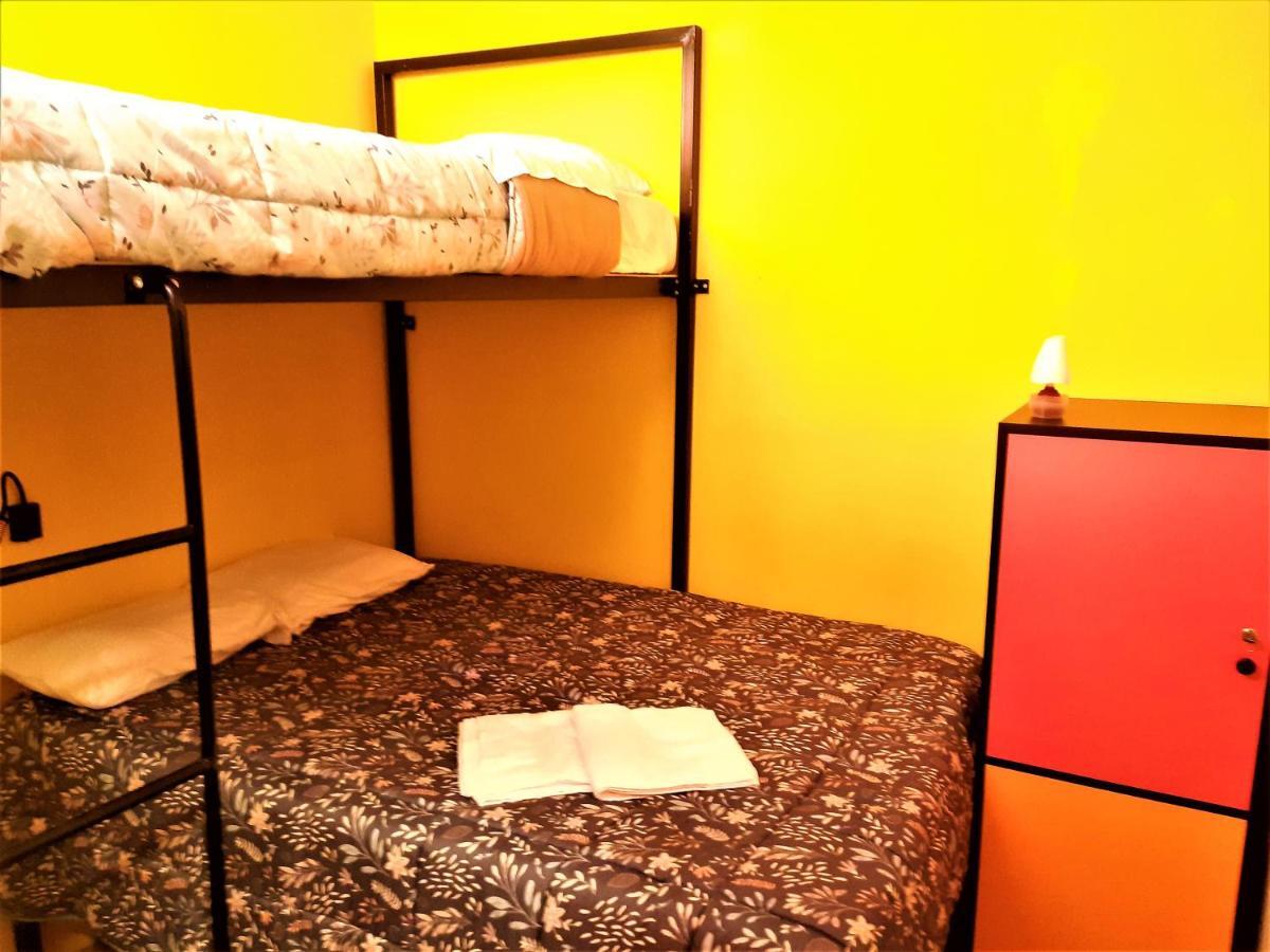 Happy Tree Hostel Peru 利马 外观 照片